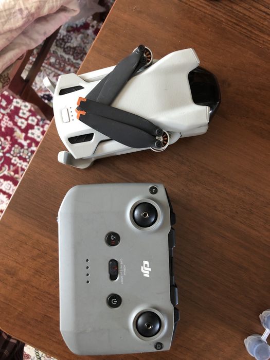 Dj mini 3 дрон с пультом
