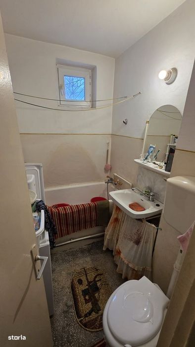 Vand ap cu 2 camere parter Scoala 5