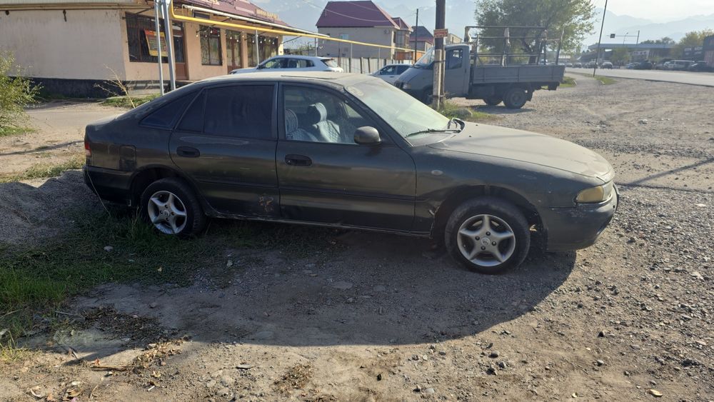 Продам мицубиси галант