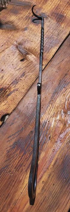 Carlig pentru intors carnea