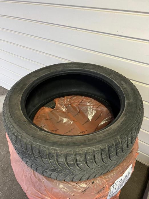 Зимние шины Michelin 275/45 R21