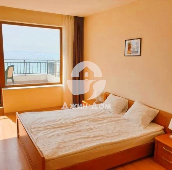 Продава се Тристаен апартамент в к.к. Елените - 113 кв.м за 857 €/кв.м - Снимка #6