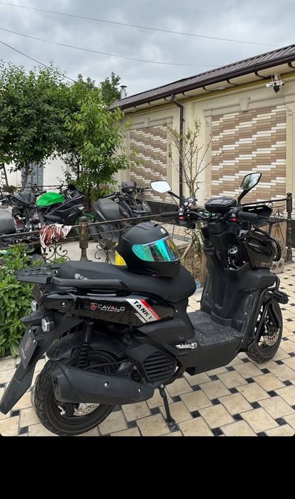 Skuter Tank cavalo