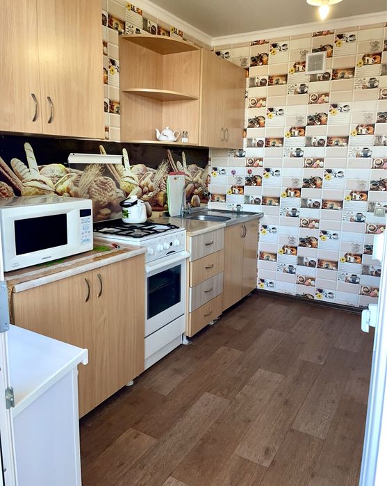 Сдам 2ух ком квартиру посуточно