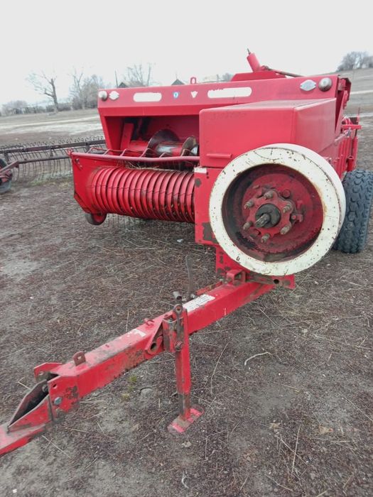 Продам прес подборщик Cipma224