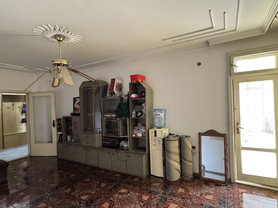 Продава се Четиристаен апартамент в Търговище, Център - 114 кв.м за 1029 €/кв.м - Снимка #4