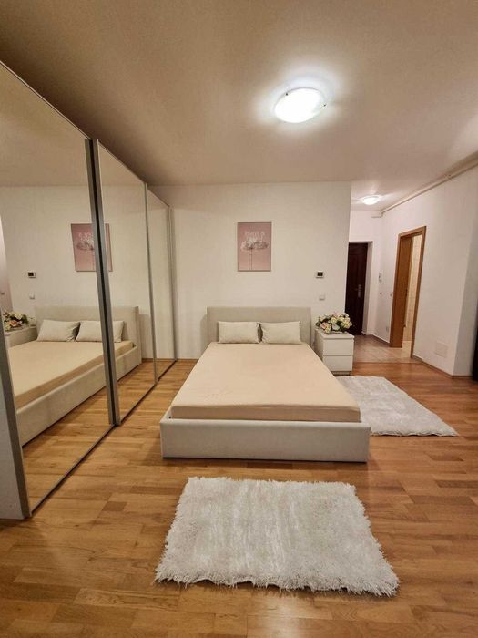Garsonieră de închiriat – Unirii / Budapesta | 35 mp | Etaj 2/4 | Bloc 2012