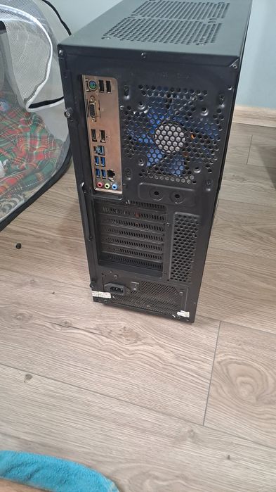 Настолен компютър