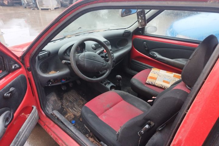 Lampa / Tripla stop stanga pe aripa Fiat Seicento prima generatie