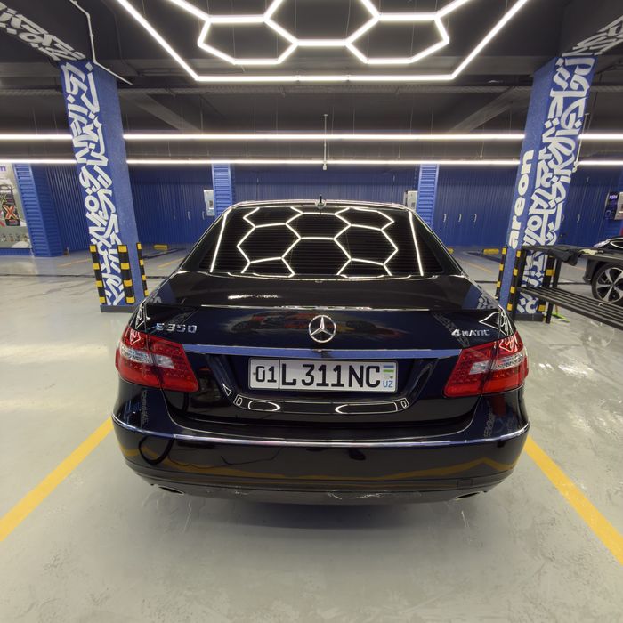 Mercedes-benz w212 E350  4MATIC