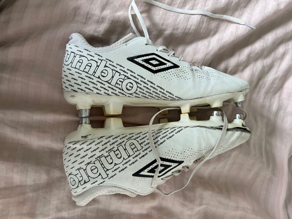 Футболни бутонки UMRBO 45 номер