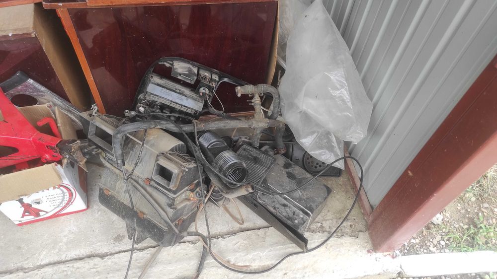 Vând piese Dacia papuc diesel 2006