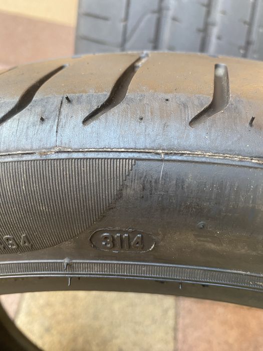 Set 2 anvelope 295 35 21 Pirelli cauciucuri vara