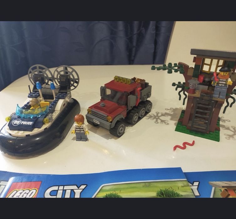 LEGO CITY полицейская погоня 60071