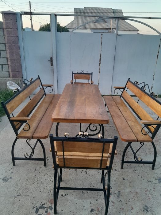 Стол стулья садовый