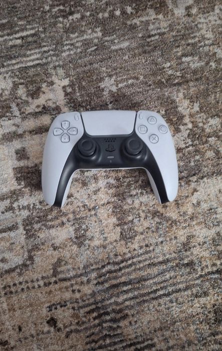 PlayStation 5 - Impecabil