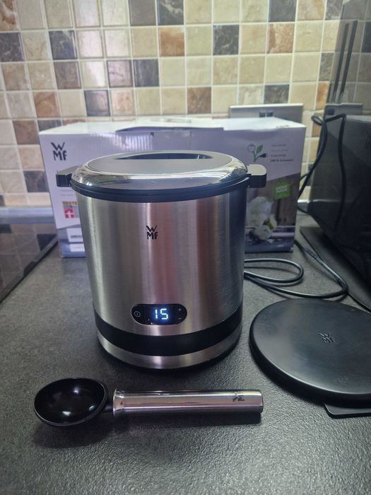 Машина за сладолед WMF 0416450011 ICE CREAM MAKER 3IN1