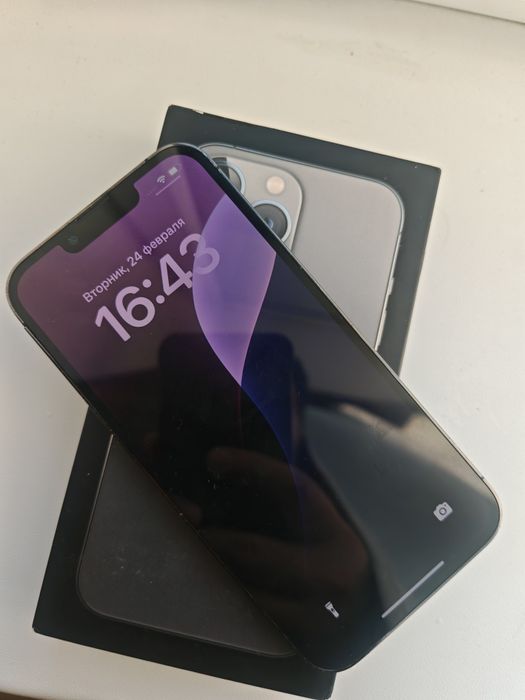 Продам iPhone 13pro