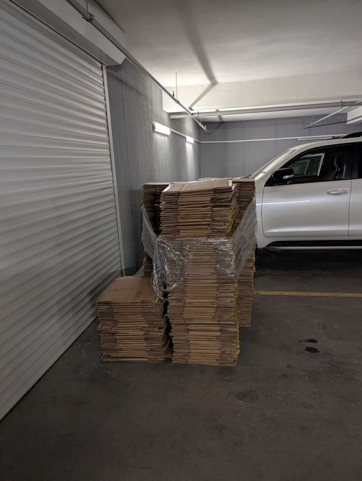 Картонные коробки чистые б/у СРОЧНО!!!