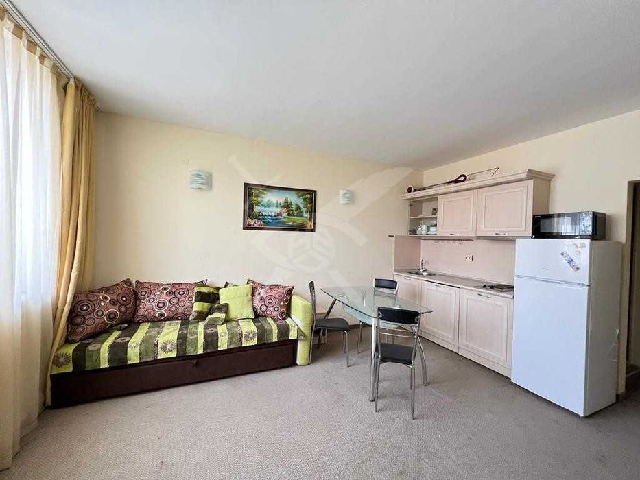 Продава се Двустаен апартамент в к.к. Слънчев бряг - 62 кв.м за 902 €/кв.м - Снимка #2