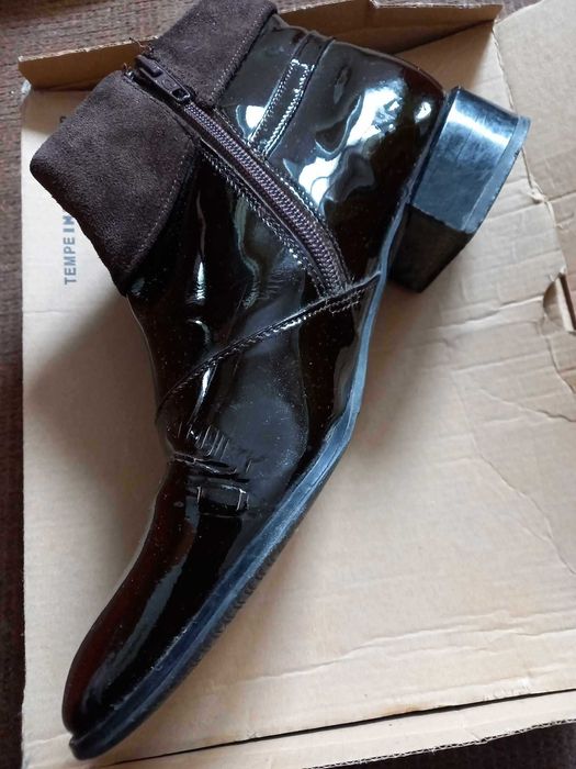 Ghete dama uzate piele lacuita maro 39