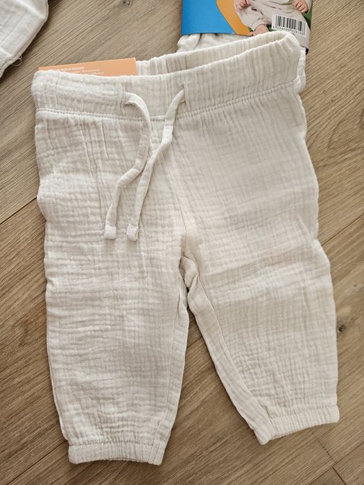 Set Lupilu muselina body + pantaloni + bluza noi 3-6 luni