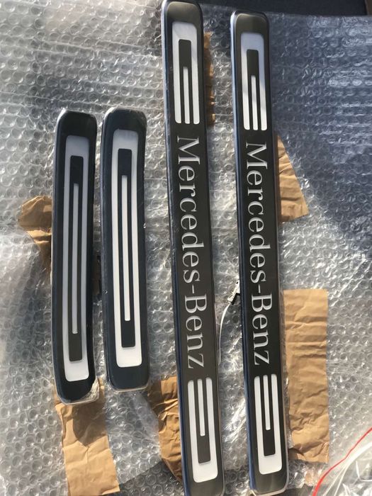 Лайсни за врата за  g class g63 g400 g350 г500 G500 Мерцедес след 2018