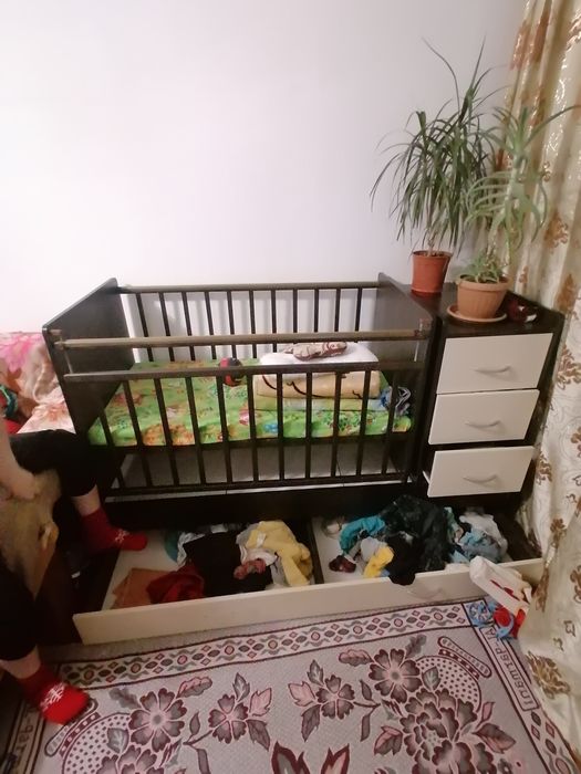 Продам Манеж трансформер