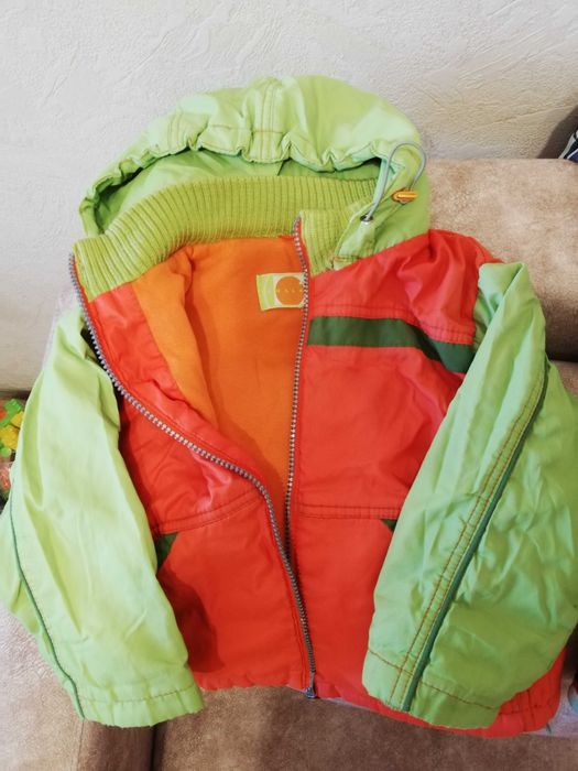 Куртки б/у в хорошем состоянии