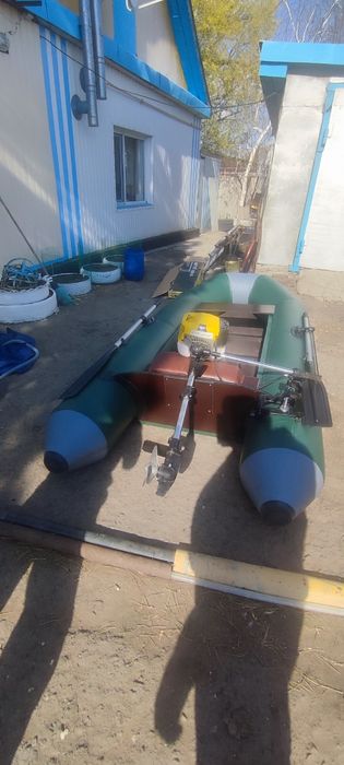 Продам лодку в сборе с мотором