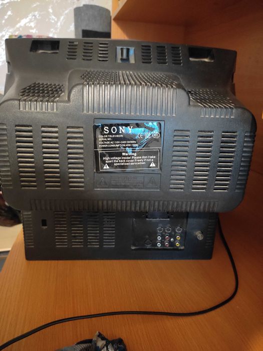 Телевизор, рабочий 50 000