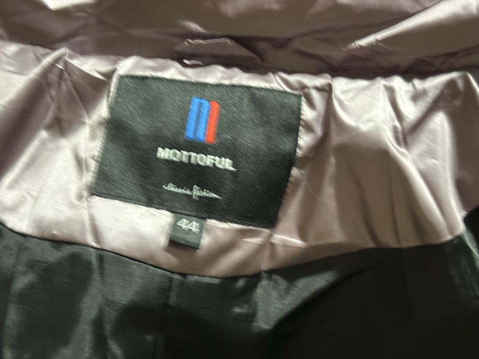 Продается куртка зимняя (новая)