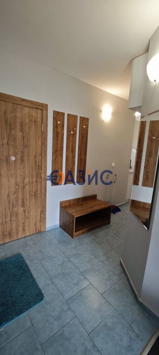 Продава се Двустаен апартамент в к.к. Слънчев бряг - 62 кв.м за 699 €/кв.м - Снимка #5