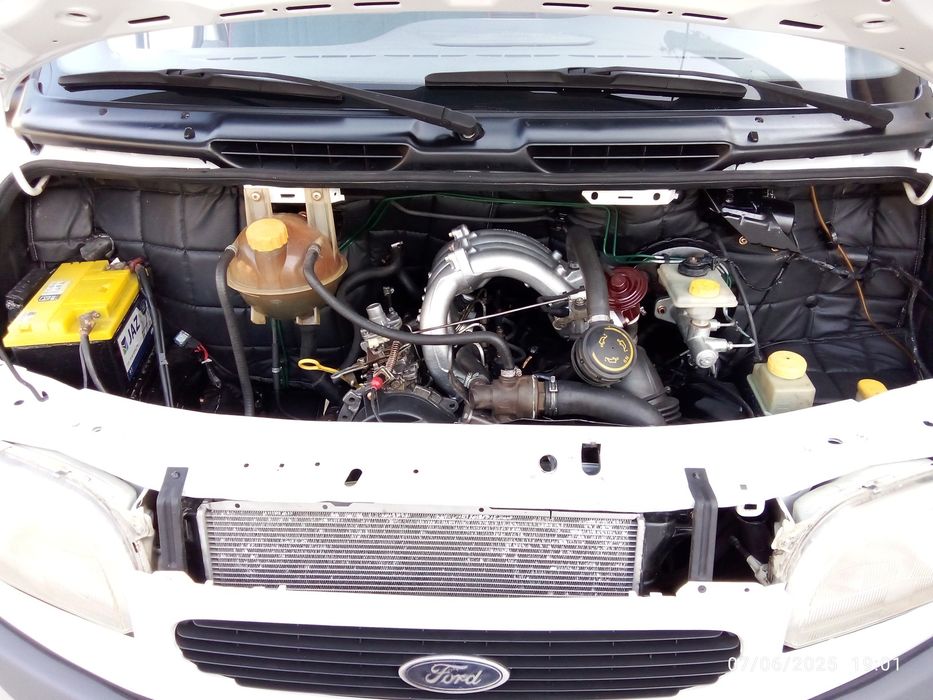 Ford tranzit yuk