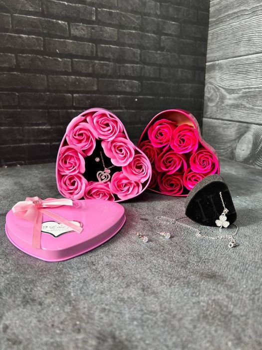 Подарок на 8 марта, Подарочные набор,