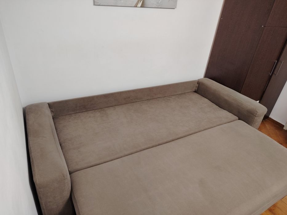 Canapea Extensibila 3 locuri
