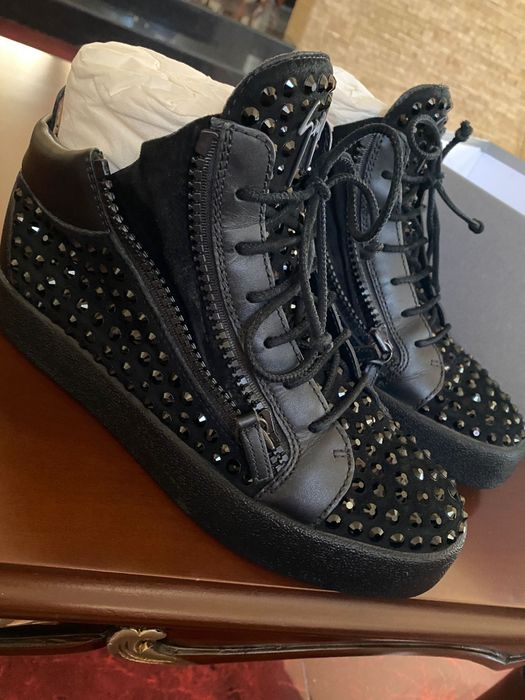 Giuseppe zanotti swarovski