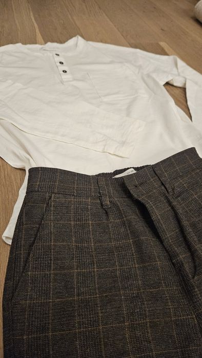 Pantaloni Zara, maleta Zara