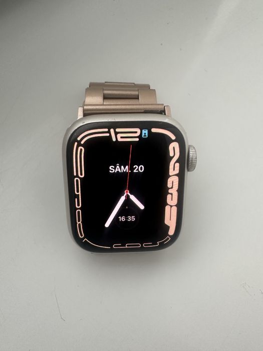 Apple Watch Series 7 41 mm -stare foarte buna,culoare Argintiu ,l