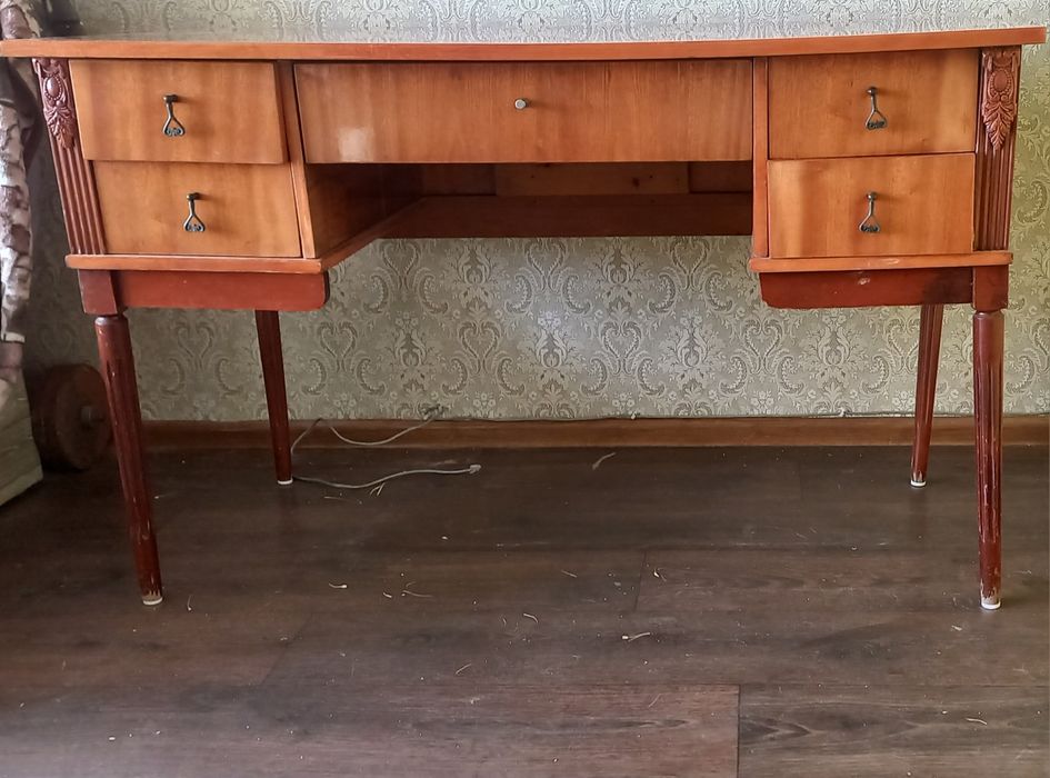 Стол даром. Самовыаоз