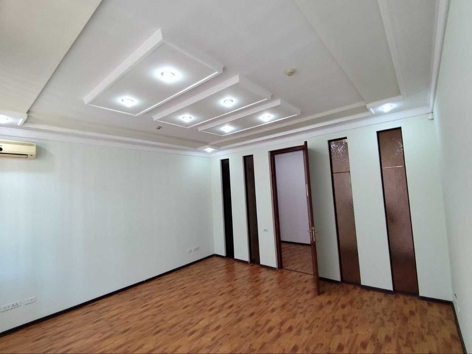 Дом под представительство Текстиль 13-ком 1000 м² 6-сот парковка