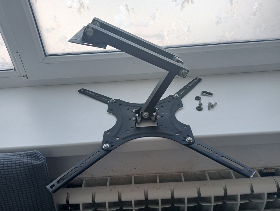 Продам кранштейн для тв