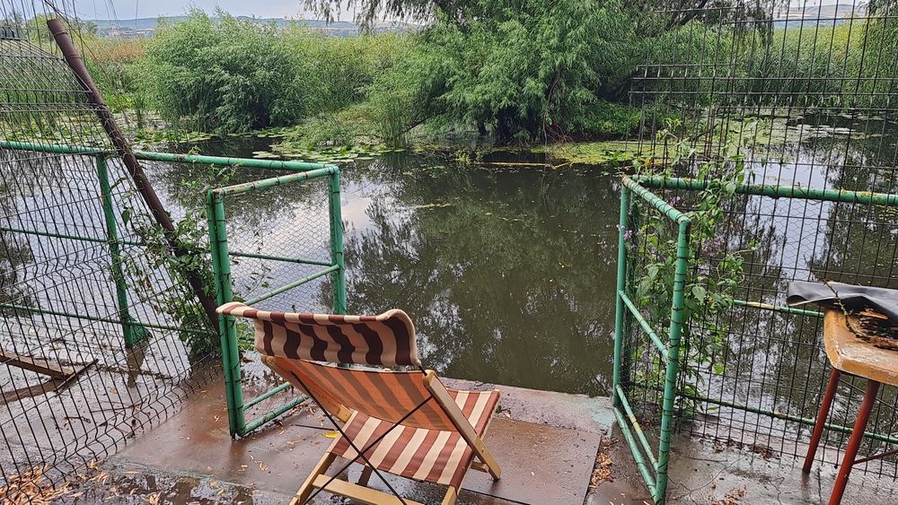 Teren 9 Mai cu ponton si debarcader
