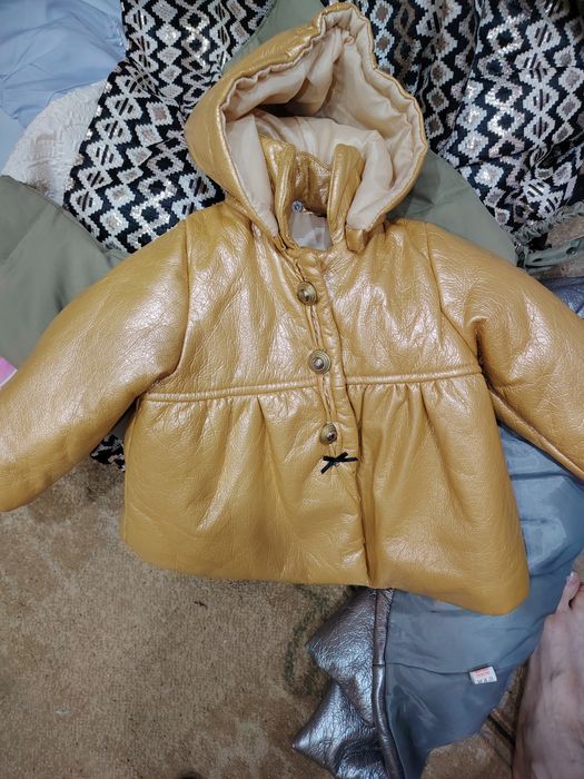 2 курточки на девочку