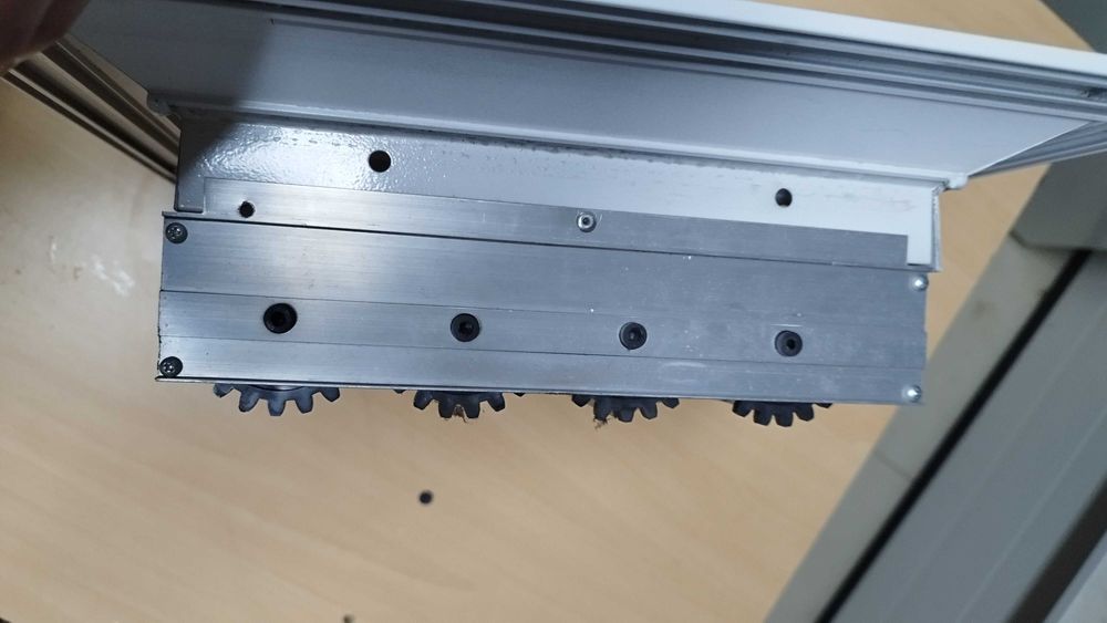 Таванна решетка - Алуминиев дифузор за въздуховоди 30/30см 4+1бр