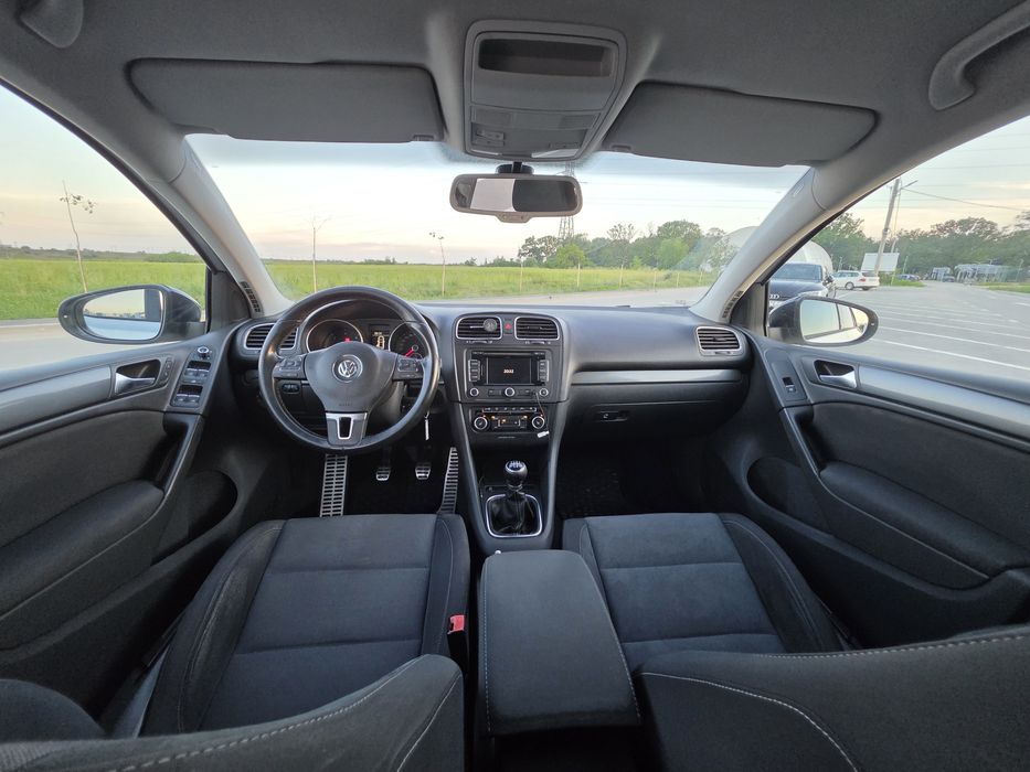 VOLKSWAGEN Golf 2012 — imagine 5