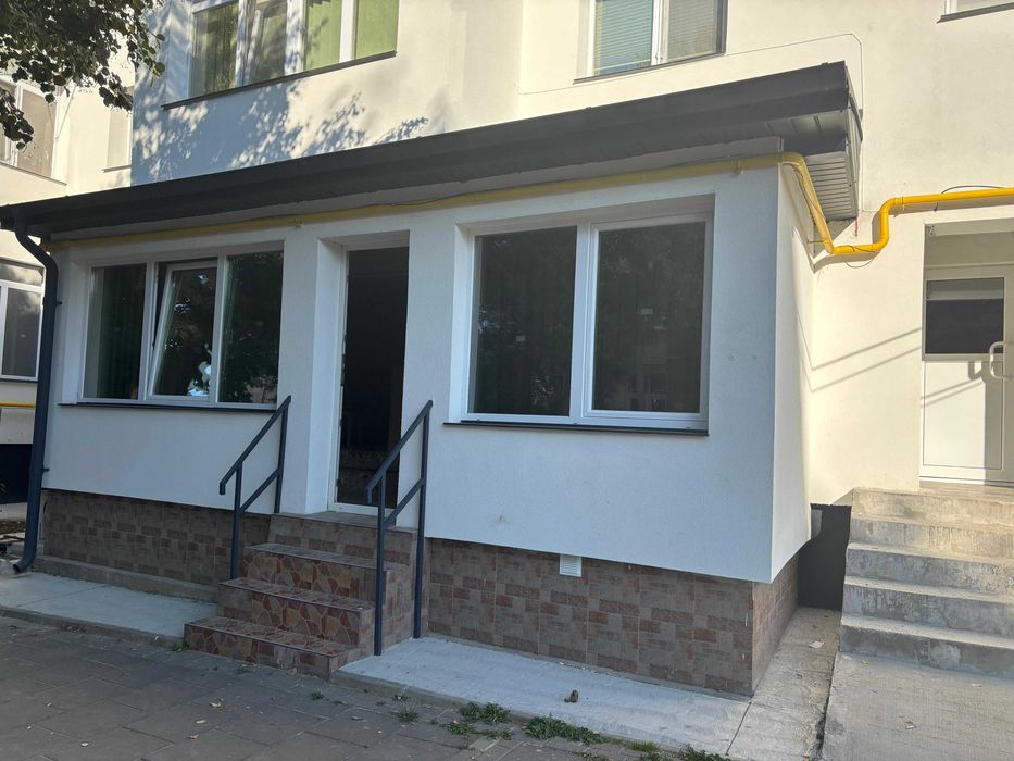 Apartament 3 camere|80MP|Pretabil activitate economica/ locuința