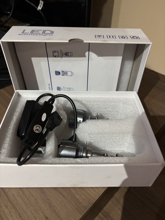 Vand set Led-uri faruri auto