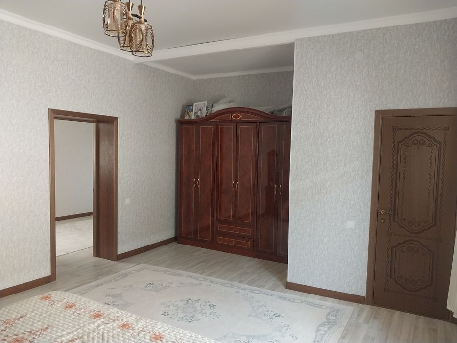 Продаётся дом с времянкой