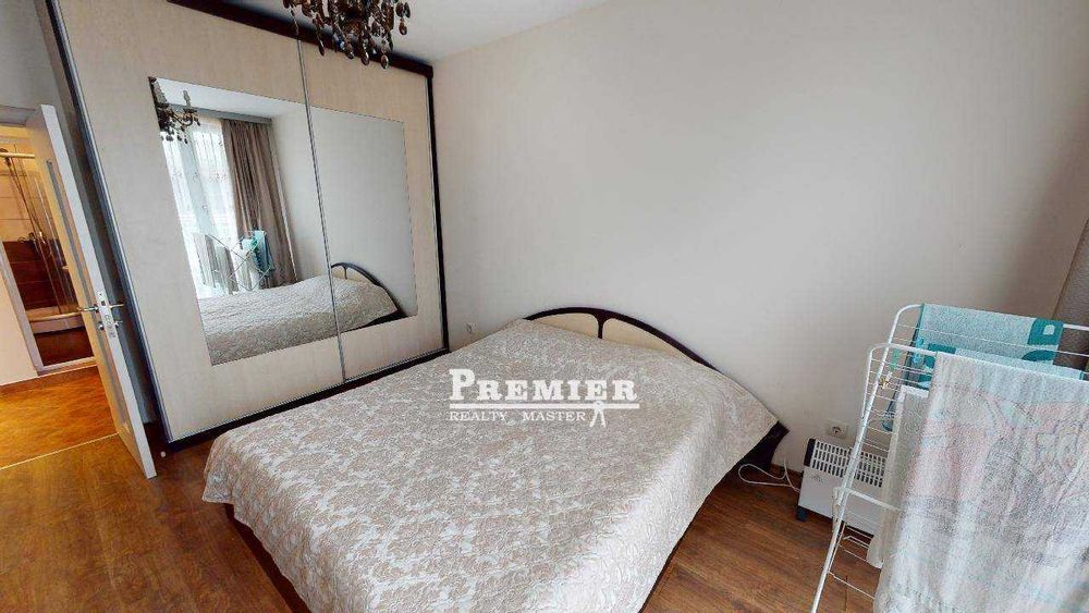 Продава се Тристаен апартамент в Поморие - 106 кв.м за 1557 €/кв.м - Снимка #7